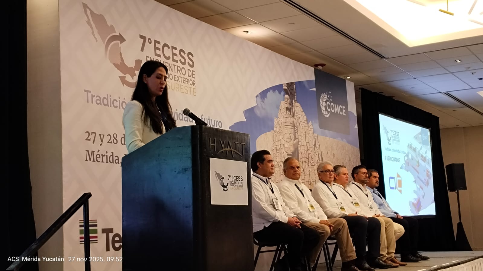 PHOTO-2025-11-27-18-11-17